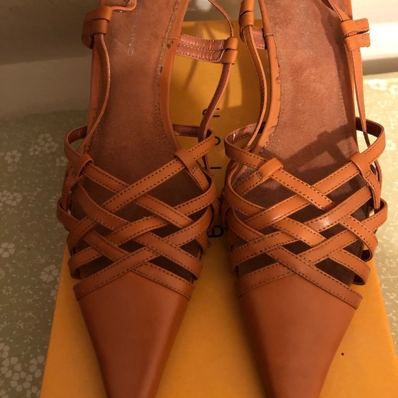 Shoes - Picture 1 of 1